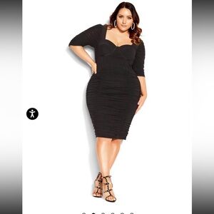 CITY CHIC size 24 *please look at measurements (last pic).